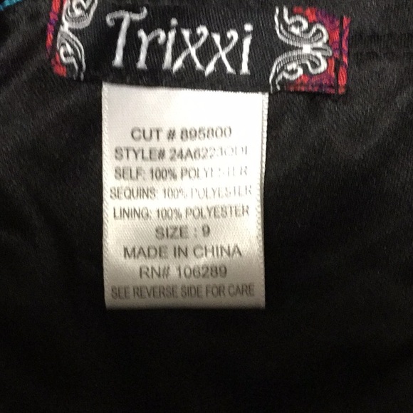 Short Cocktail/Party Dress - Picture 3 of 5